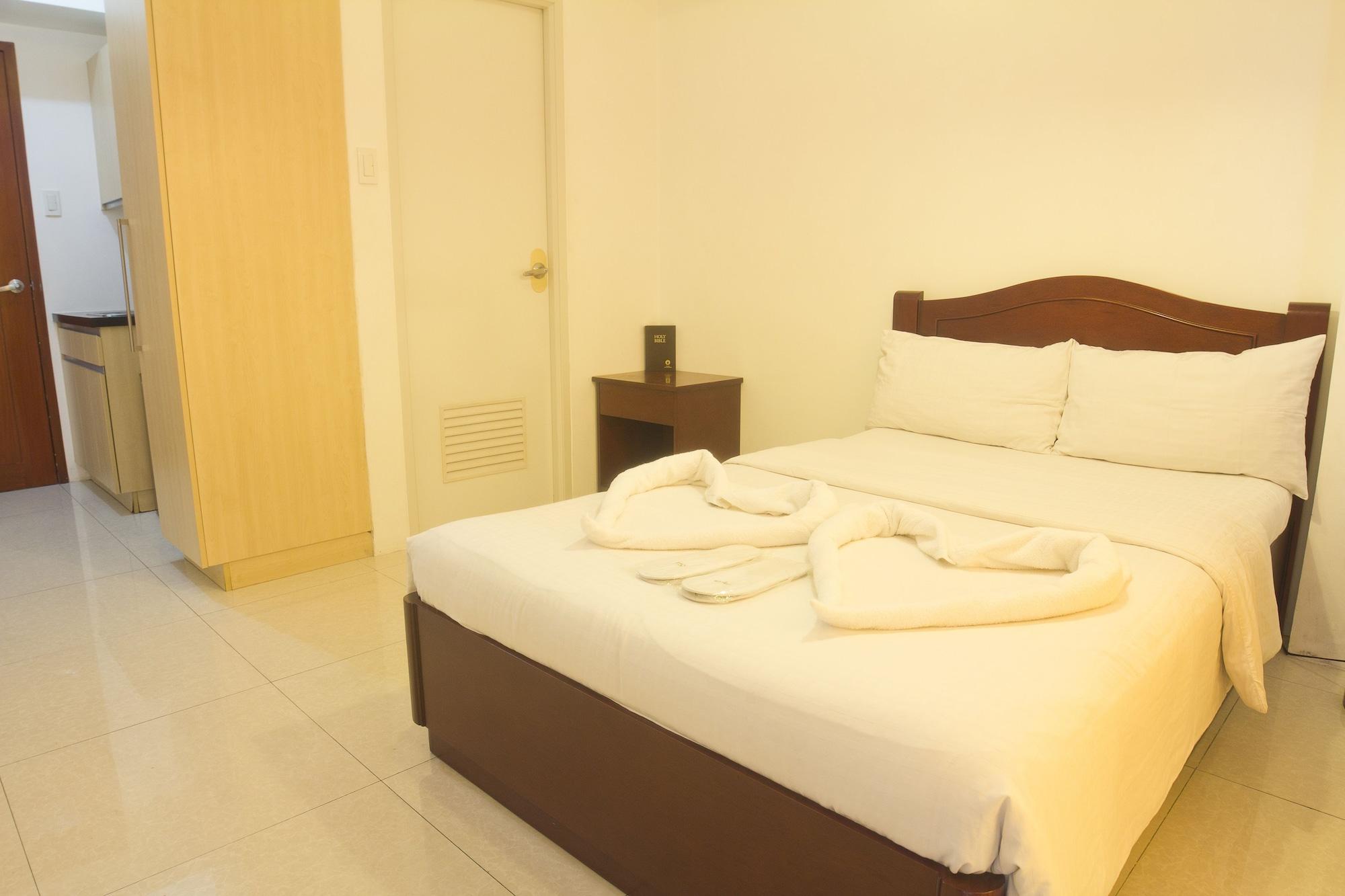Oyo 893 Dian Suites Makati Manila Luaran gambar