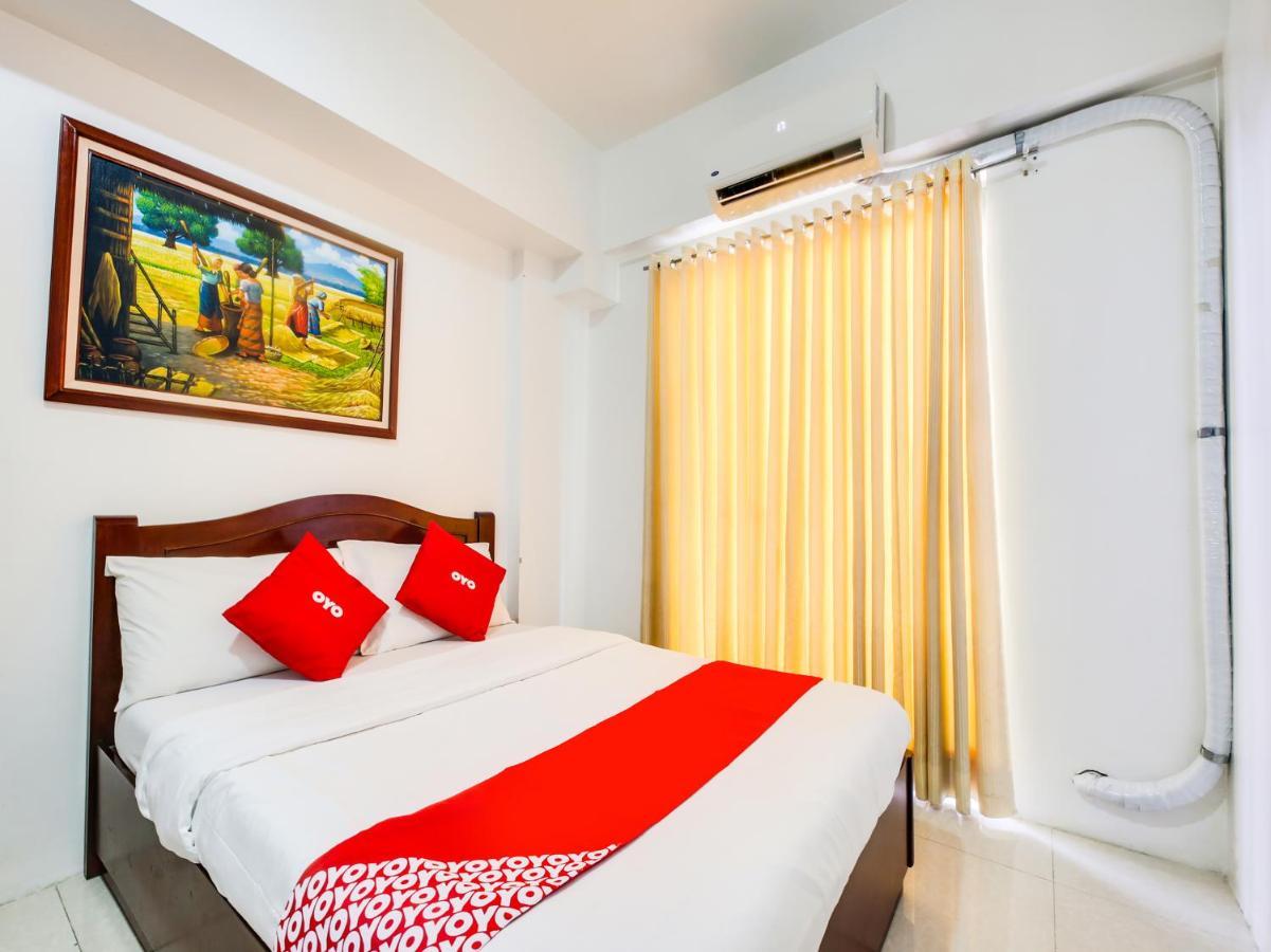 Oyo 893 Dian Suites Makati Manila Luaran gambar